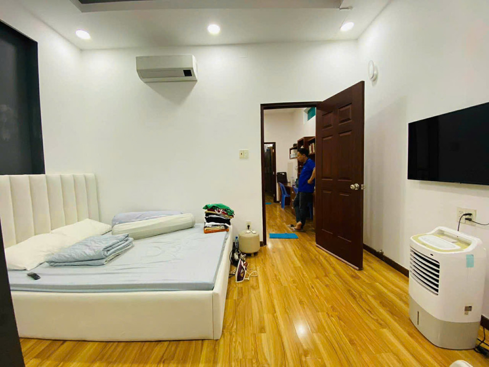 HXH quay đầu - Lâm Văn Bền - Quận 7 - 77m2 - 2 tầng - 8.55 tỷ