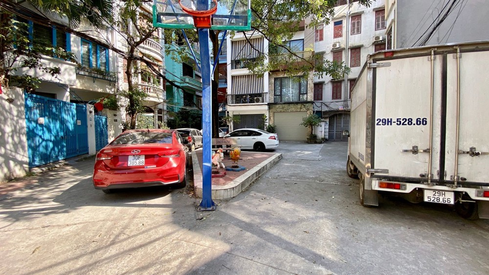 SIÊU PHẨM 7 TẦNG THANG MÁY Ô TÔ VÀO  NHÀ Lâm Hạ 45m2 X 18.5 tỷ Long Biên Hà Nội