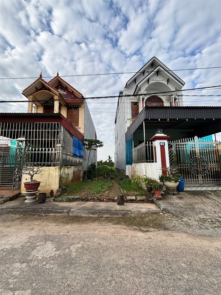 BÁN ĐẤT MẶT ĐƯỜNG ĐỨC HẬU 2 – NAM ĐỒ SƠN – 98,2M² – GIÁ 1,9 TỶ – VỊ TRÍ DÂN CƯ HIỆN HỮU  ZALO 0567