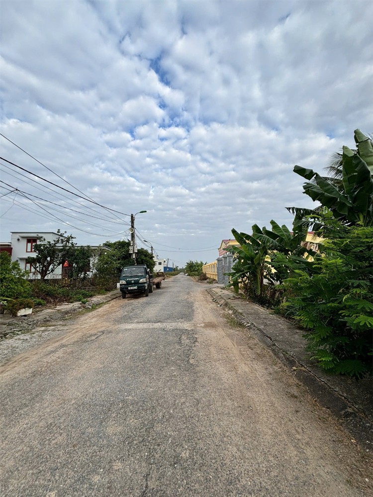 BÁN ĐẤT MẶT ĐƯỜNG ĐỨC HẬU 2 – NAM ĐỒ SƠN – 98,2M² – GIÁ 1,9 TỶ – VỊ TRÍ DÂN CƯ HIỆN HỮU  ZALO 0567