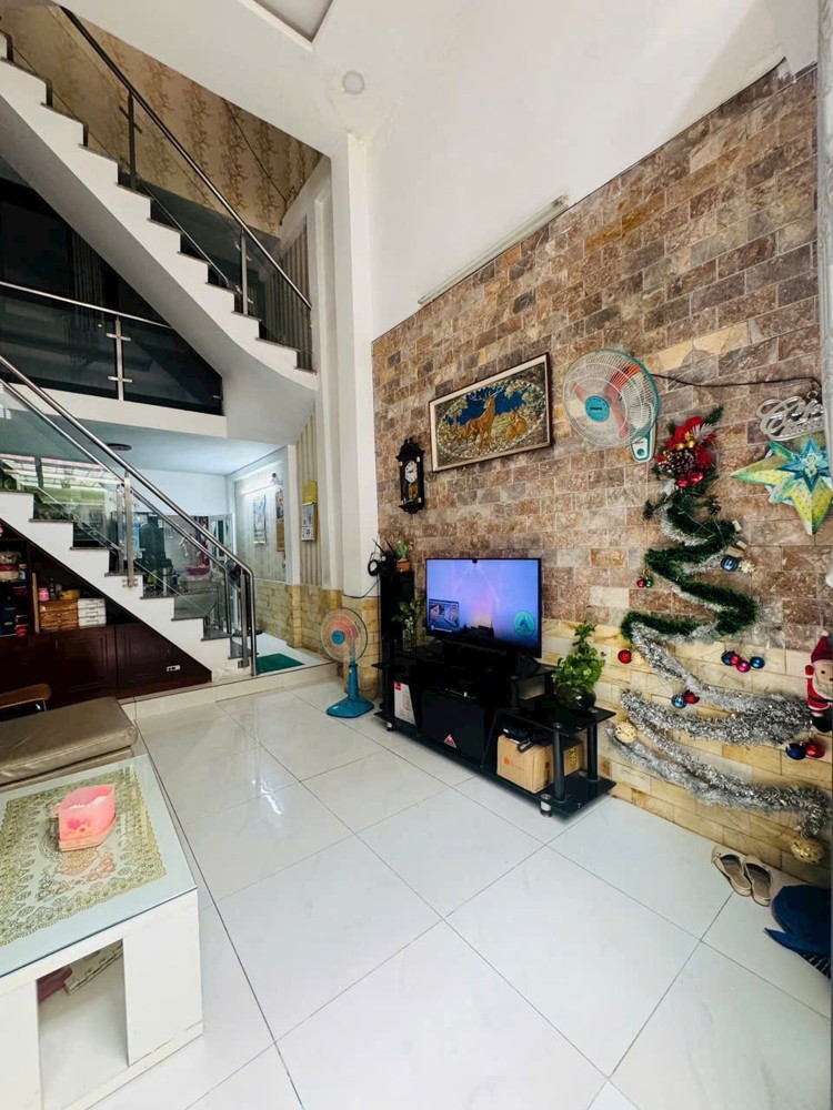 4❌12M, Bán Nhà Chính Chủ 5 Tầng, Hxh, 632/ Quang Trung, P11 Gò Vấp, 5 Tỷ X