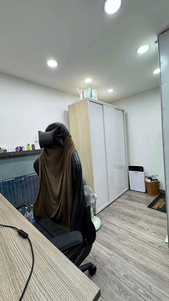 Mặt Tiền Hẻm Xe Tải 6M,Kinh Doanh, Lạc Long Quân,Tân Bình, Nhỉnh 5 Tỷ