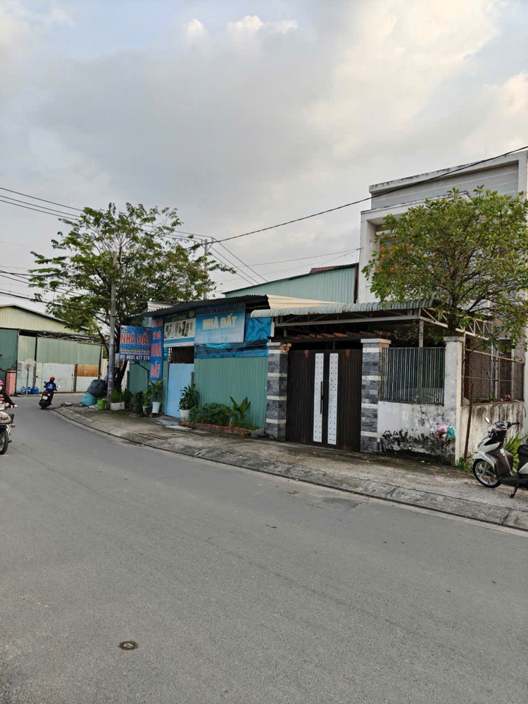 Ông Anh Kẹt Bán Gáp Miếng Đất Mặt Tiền Nguyễn Thị Sáng, Đông Thạnh, Hóc Môn