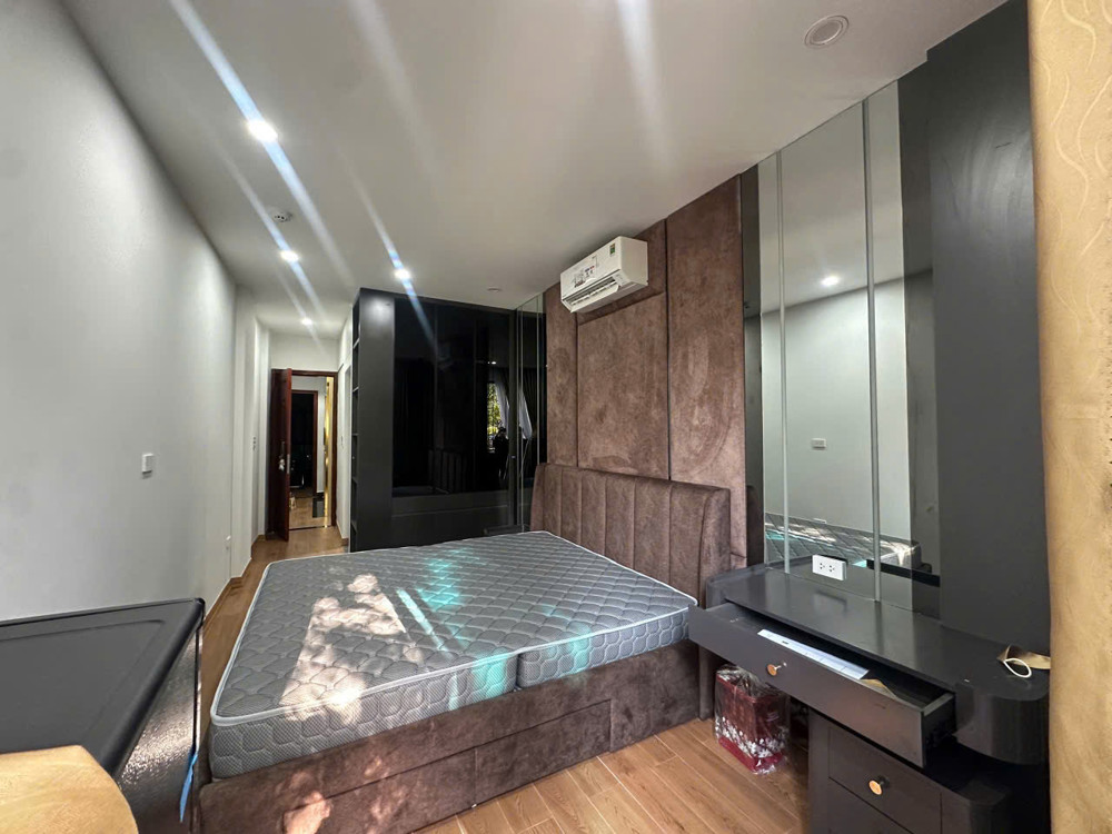 Cho Thuê Ccmn đẹp mới 100% ngõ 4C Đặng Văn Ngữ, Đống Đa