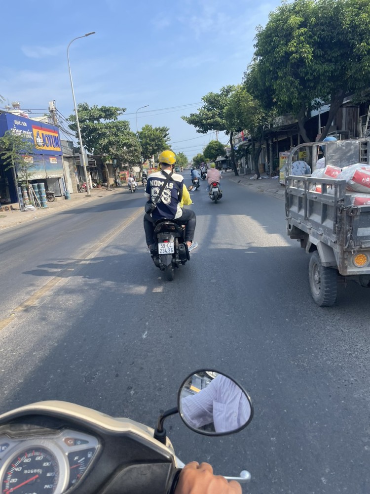 Bán nhà mặt tiền 8,4x35m giá 11 tỷ Đường Bùi Công Trừng