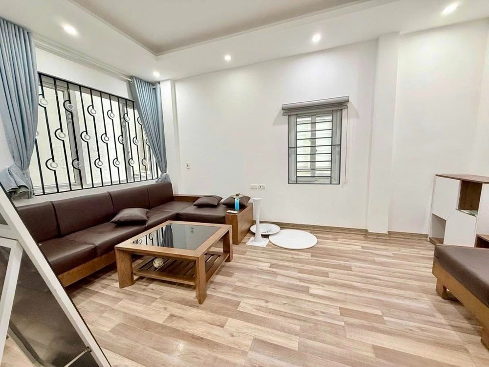 Ngõ Thông Phố Xuân Đỉnh 55M 4T Giá Chào 18,8 Tỷ-Ô Tô Tránh-Kinh Doanh Đỉnh