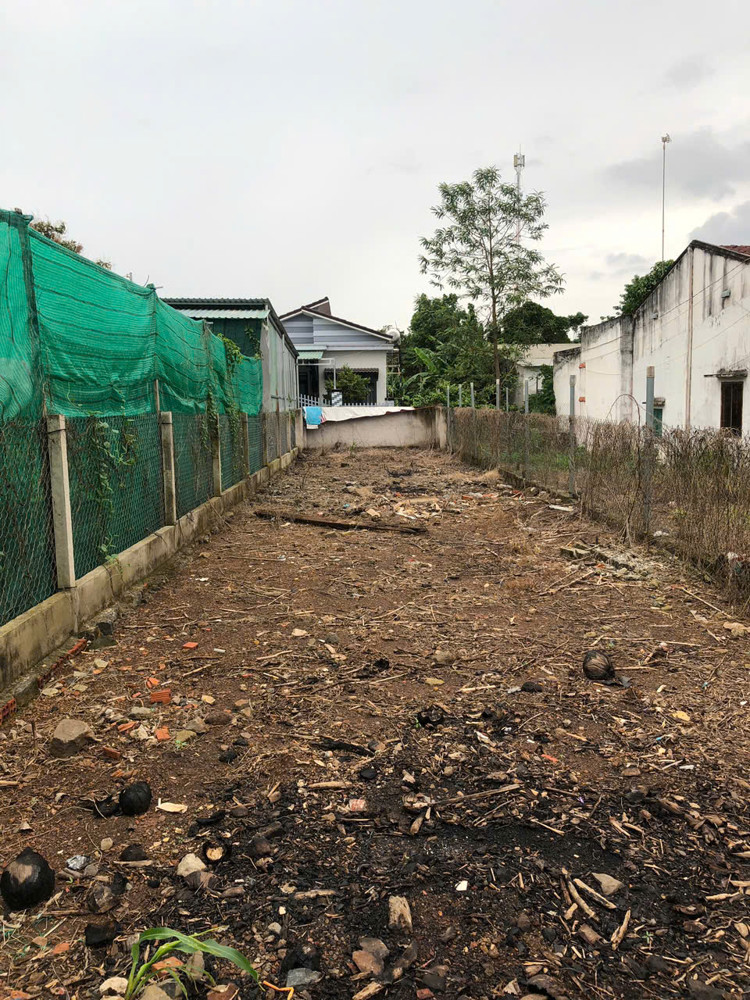 Bán đất thị trấn kim long , mặt tiền đường kim long quản thành , cách nhà nghỉ kim long 30m