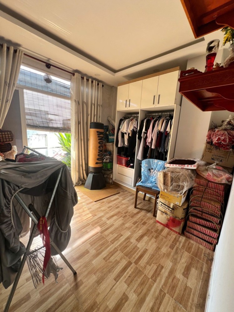 Bán Nhà 3 Tầng Đường Số 182, Tăng Nhơn Phú A, Q.9, Thủ Đức, Tp Hcm. Dt 50M2, Sổ Hồng, Giá 5,6 Tỷ