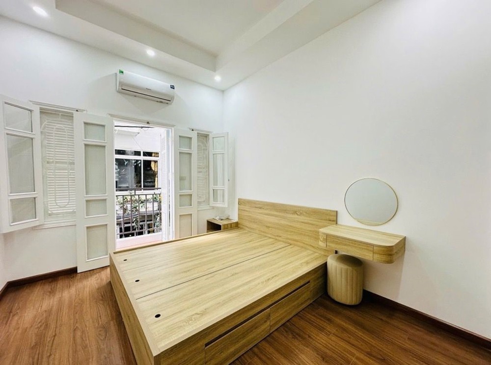 Bán Nhà Yên Lãng_ở Cực Sướng_45m2_5 Tầng Chắc Chắn_20m Ra Ô Tô_giá Chào 11,5 Tỷ