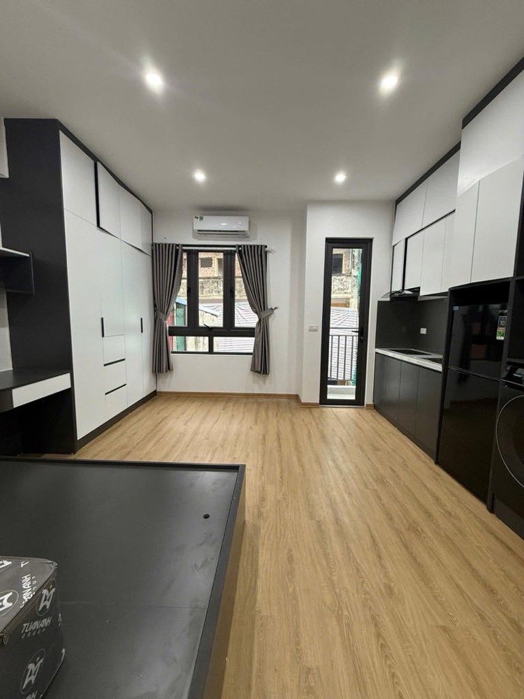 Bán Nhà Hào Nam 13.9 Tỷ Dt 65Tr/t 10P Rộng Pccc 2 Thoáng Mt Rộng 0989934098