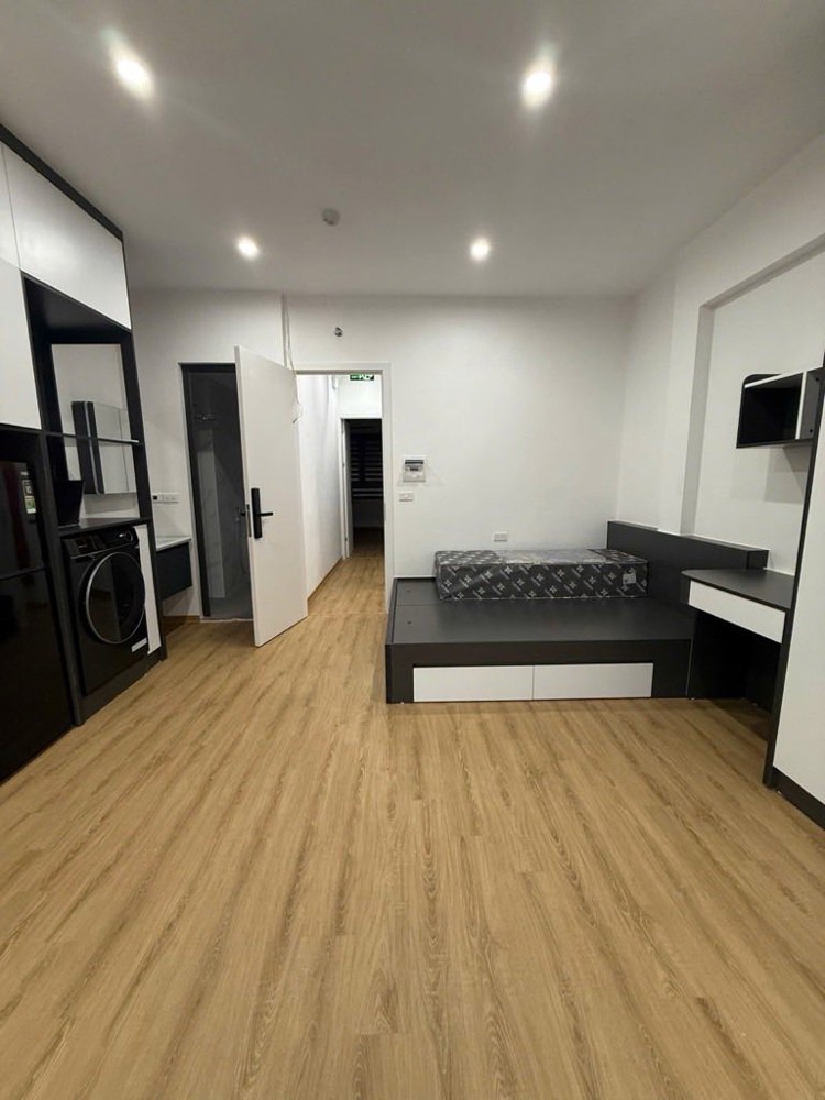 Bán Nhà Hào Nam 13.9 Tỷ Dt 65Tr/t 10P Rộng Pccc 2 Thoáng Mt Rộng 0989934098