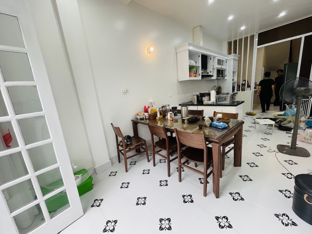 Bán Nhà Trần Quang Diệu_vỉa Hè Ô Tô Tránh_kd Sầm Uất_35m2_giá Chào 23,5 Tỷ