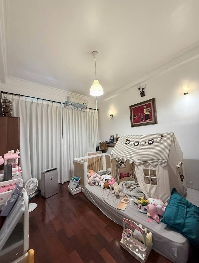 Bán Nhà Huỳnh Thúc Kháng_ô Tô Tránh_thoáng Trước Sau Đều Ô Tô_kd Đỉnh_80m2