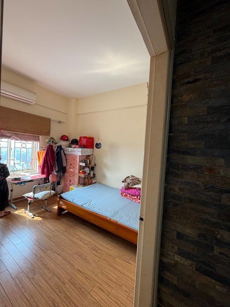 Bán Nhà Cc Ct9, Trịnh Đình Cửu, Hn, Dt 69 M2, Giá Bán 5.4 Tỷ Mô Tả: Nhà Đường Thông Thoáng, Bã