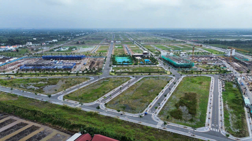 Cần Thanh Lý Gấp 3 Nền Giảm 1.500.000.000 Đ Kdc Võ Văn Kiệt Nối Dài- Dragon Eden