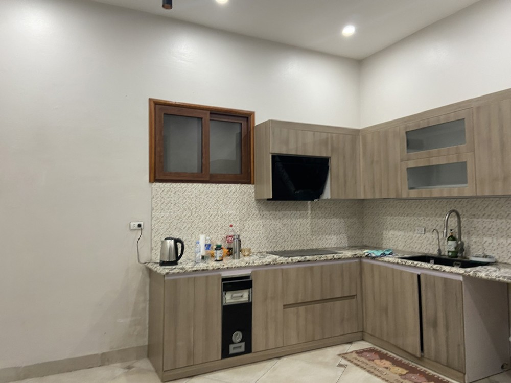 Nhà 4 Tầng 56M² Trung Tâm Long Biên – Đường 4.5M - Vào Ở Ngay– Giá 15 Tỷ