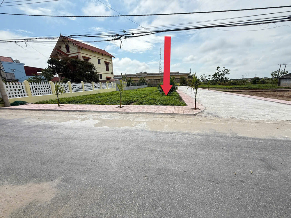 Bán Gấp Mảnh Đất Lô Góc Trục Chính Ra Kcn Vsip Giá Chỉ Hơn 1 Tỷ
