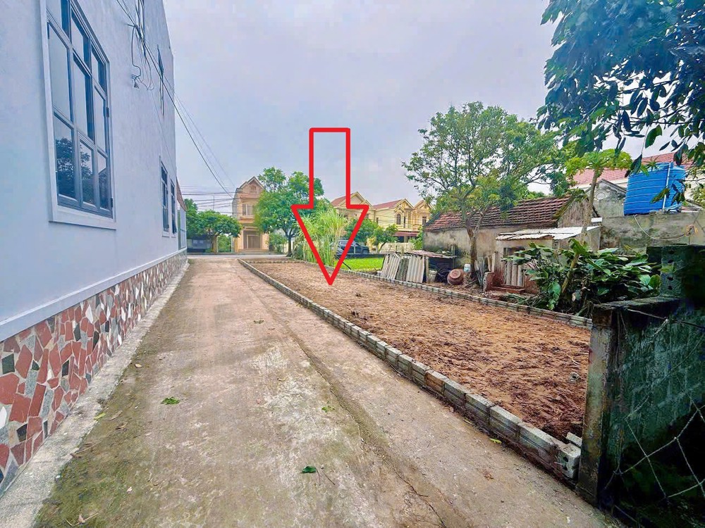 Cần Bán Lô Góc Ngay Mặt Đường Hòa Bình Giá Chỉ Hơn 1 Tỷ