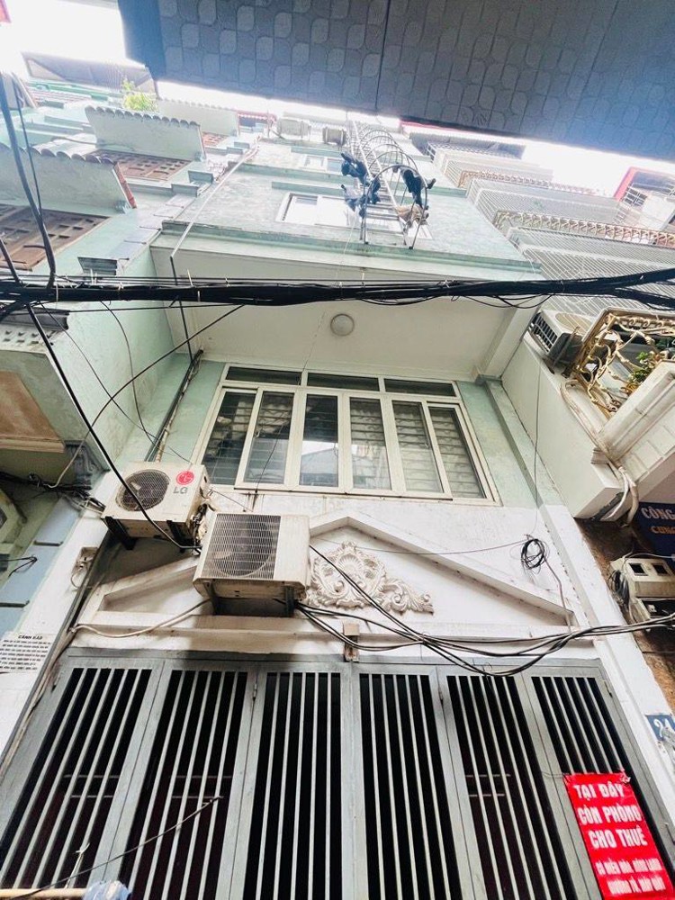 Bán Nhà Phố Đặng Xuân Bảng, Hn, Dt 40 M2, 6 Tầng, Mt 4.1M, Giá Bán 13.95 Tỷ Mô Tả: Nhà Phân Lô,