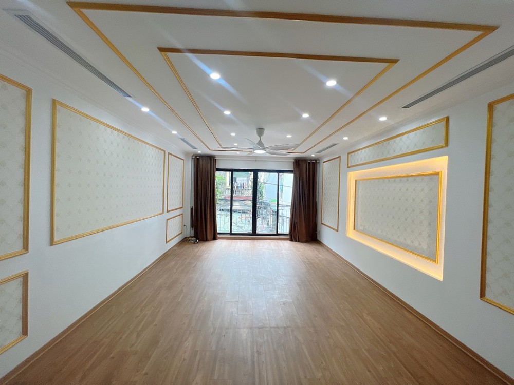 Bán Nhà Riêng Đại Mỗ_nam Từ Liêm_45m2_5 Tầng_thang Máy_hơn 12 Tỷ Có Thương Lượng !