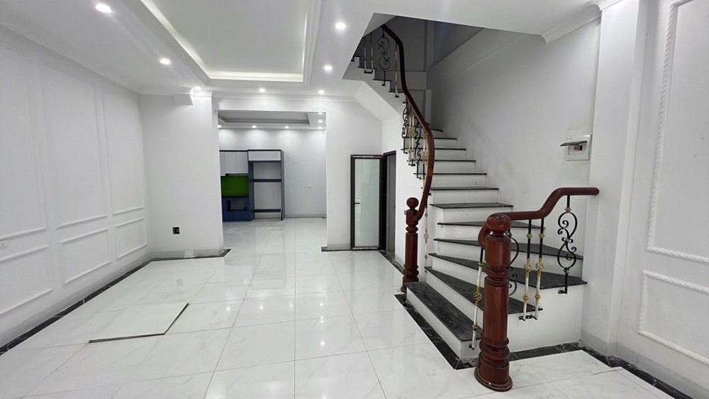 Bán Nhà Riêng Đại Mỗ_nam Từ Liêm_dtsd:63m2_5 Tầng_8,05 Tỷ Có Thương Lượng !