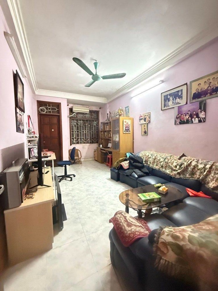 Bán Nhà Phố Vương Thừa Vũ, Hn, Dt 48 M2, 4 Tầng, Giá Bán 17 Tỷ Mô Tả: Nhà Đất Khu Quân Đội, An N