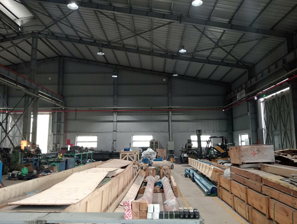 Cho Thuê Xưởng Tại Đường Mê Linh. Xã Quang Minh. Có Sẵn Cẩu Trục