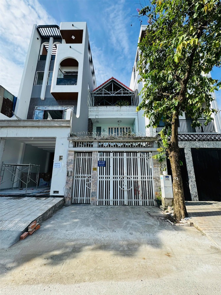 Nhà Dòng Tiền 240 Triệu, View Sông, Cạnh Phú Mỹ Hưng, Hơn 10 Tỷ