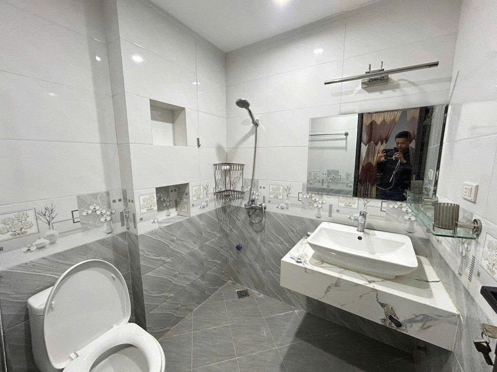 Bán Nhà Phan Đình Giót – Hà Đông 40M² – 5 Tầng – 8.X Tỷ