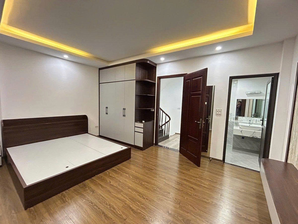 Bán Nhà Phan Đình Giót – Hà Đông 40M² – 5 Tầng – 8.X Tỷ