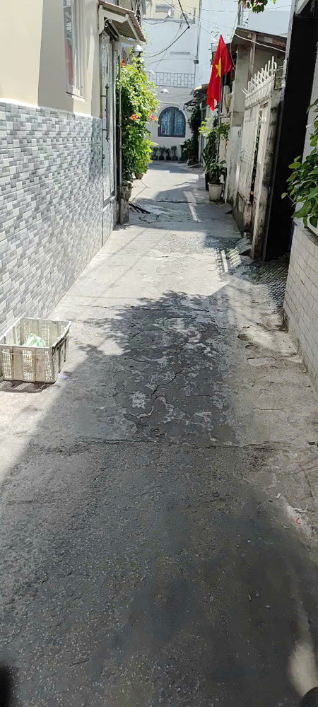 Nhà Hẻm 216 Dương Bá Trạc, Giá : 5.6 Tỷ (T/l)