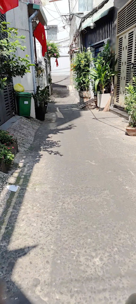 Nhà Hẻm 216 Dương Bá Trạc, Giá : 5.6 Tỷ (T/l)