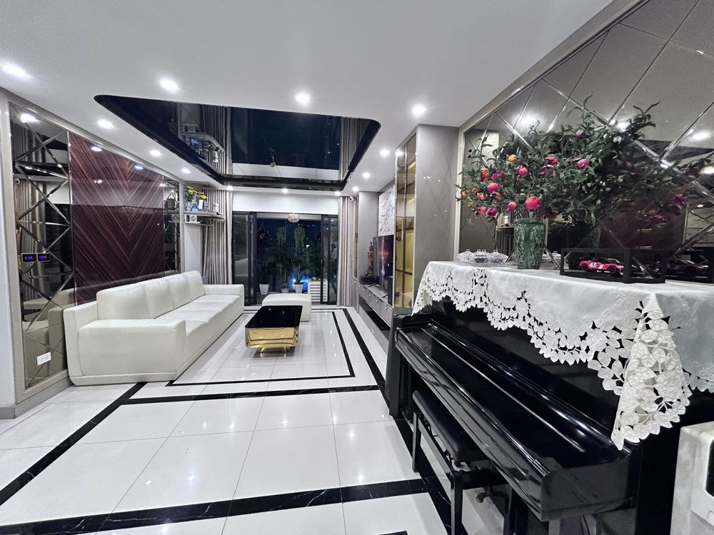 Nội Thất Tiền Tỷ, Tòa E1 Chelsea Park Trần Kim Xuyến 98M2, Tối Ưu Công Năng, Tiện Ích Vip