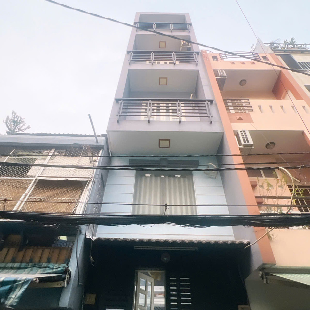 Mặt Tiền Kinh Doanh Khánh Hội Đối Diện Q1 Đường Số Q4 Có 8 Tê