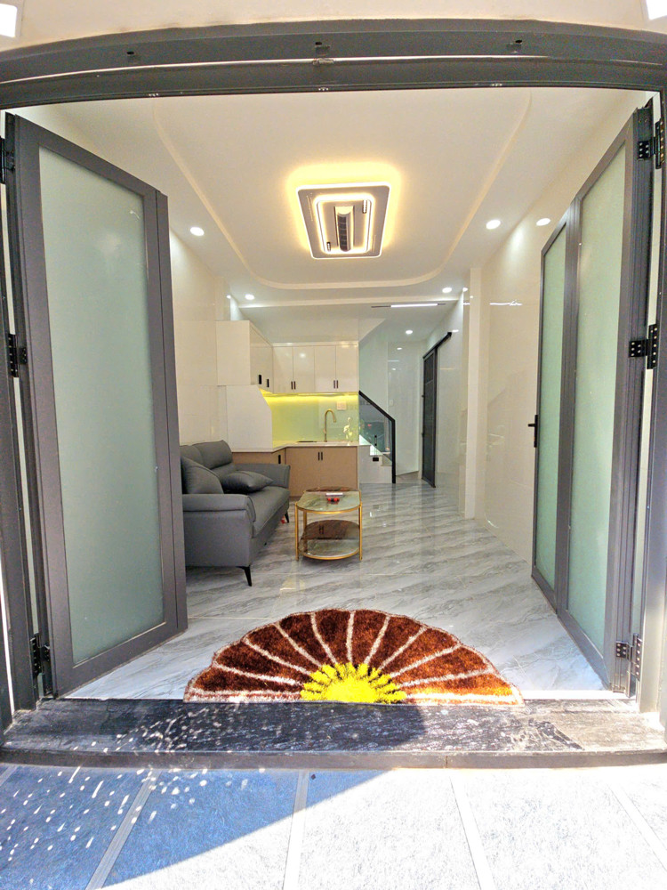 Bán Nhà Sát Mặt Tiền Q4 Hoàng Diệu Vs Khánh Hội Chỉ 1 Bước Tới Q1 Dt 63 M2 Có 4 Tê