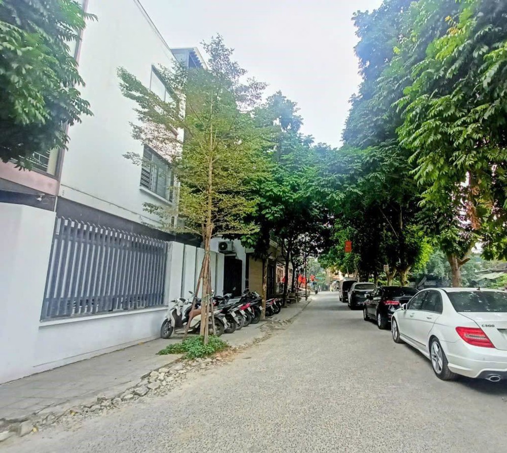 Chính Chủ Bán Biệt Thự Lô Góc Kđt An Lạc Phùng Khoang 130M Giá Bán Liên Hệ 0982685739