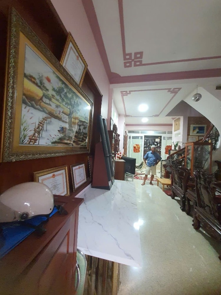 Bán Biệt Thự Đường Số 13, Phường An Khánh, Q2, Thủ Đức, Tp Hcm. Dt 210M2, 3 Tầng, 4Pn, Sổ Hồng,