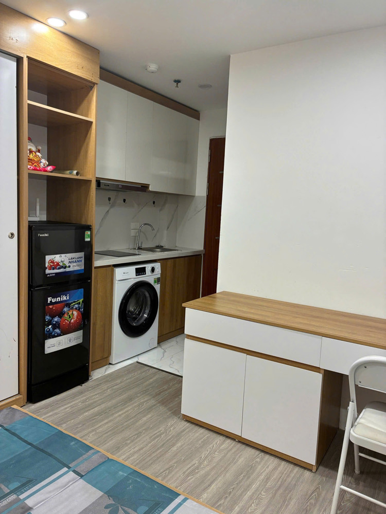 Cho Thuê Ccmn Đẹp Full Đồ Thoáng Ban Công Tại Ngõ 105 Láng Hạ, Đống Đa