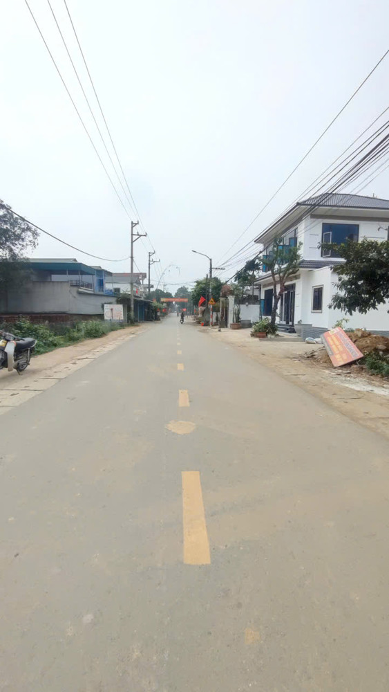 Cần Vốn Kinh Doanh Lô Đất Vàng Sát Đh Quốc Gia. Sổ Đỏ Sẵn. Lh: 0812095976