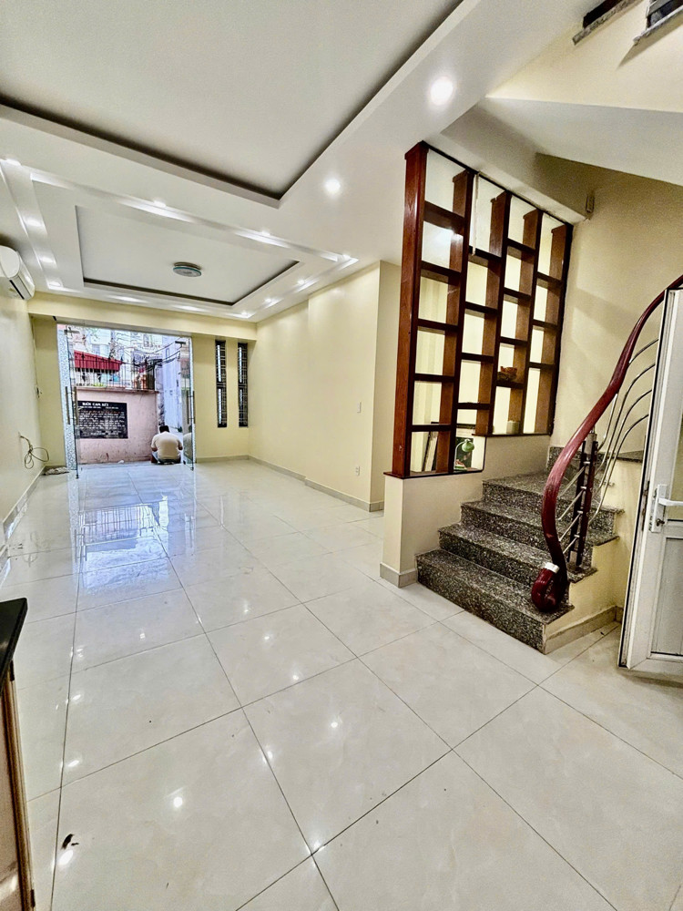 Bán Nhà 3,5 Tầng Ngõ 279 Đà Nẵng – Ngô Quyền – Lô Góc 2 Mặt Thoáng – Giá 2,95 Tỷ