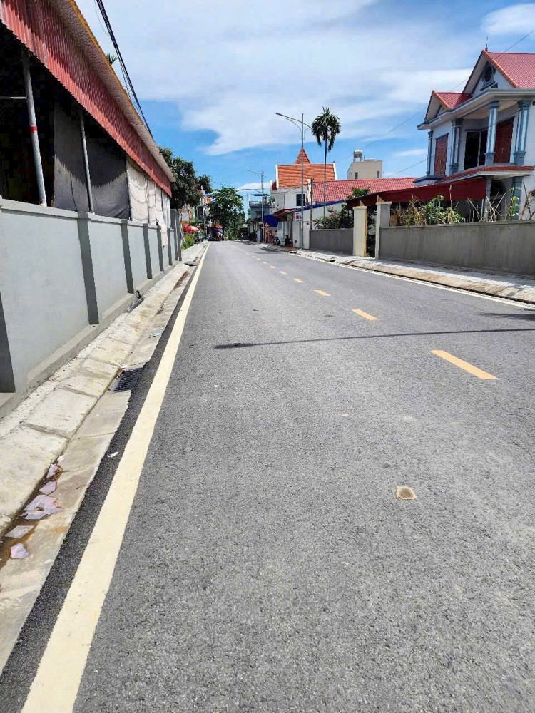 Cần Bán Lô Đất Gần Biển Gần Cảng Biển Gía 1 Tỷ 500