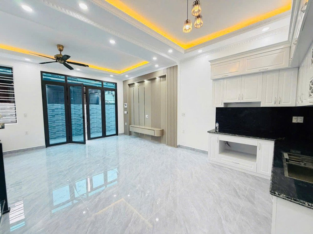 Nhanh Tay Sở Hữu Căn Nhà Đẹp Phố Bùi Thị Tự Nhiên Các Bác Nhé