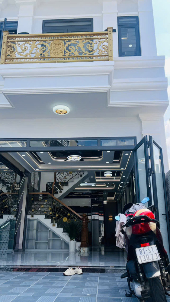 Bán Nhà 2 Tầng 110M2 Đông Hòa,Shr Đường Xe Hơi, Gần Nhà Thi Đấu Dĩ An