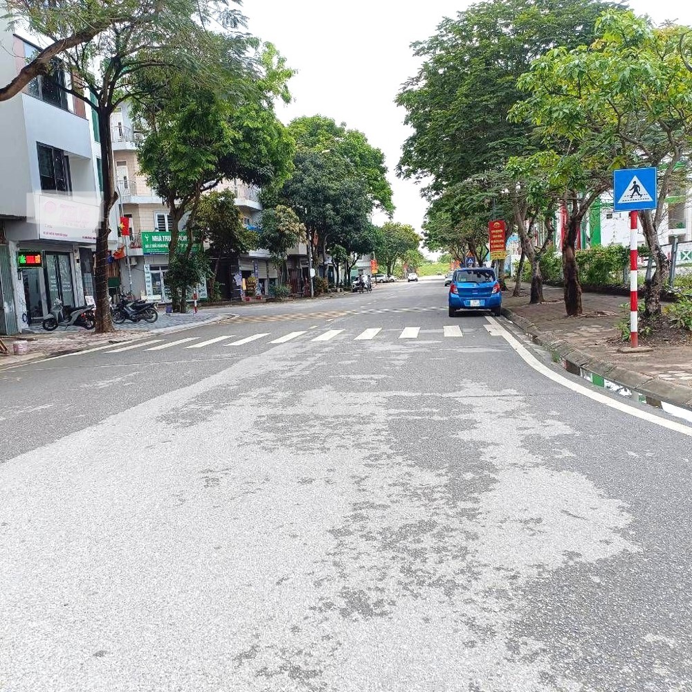 Siêu Phẩm Tđc Việt Hưng - 6 Tầng Thang Máy - View Thoáng Vĩnh Viễn [0372311369]