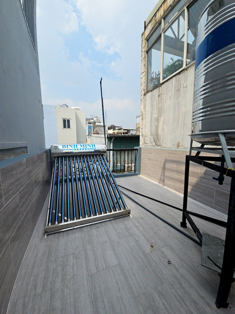 Bán Nhà Diện Tích 100M2 - 4 Tấm Q4 Có 5 Tê Hợp Ở Kinh Doanh Spa