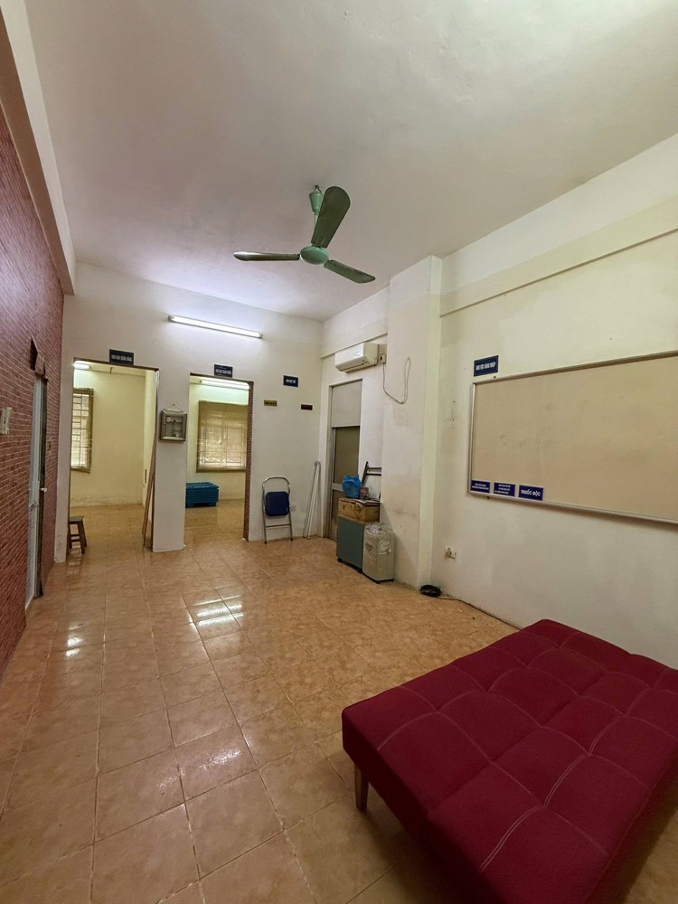 Giảm Giá Sốc – Nhà Đẹp Hoàng Hoa Thám – Nhỉnh 8 Tỷ - Ngõ Ô Tô