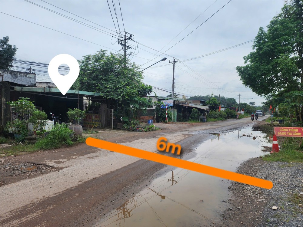 Khách Ngộp Bank Bán Gấp Nhà Tân Uyên, Mt Nhựa 6M, Chỉ 2 Tỷ 8, Thuận Tiện Kd