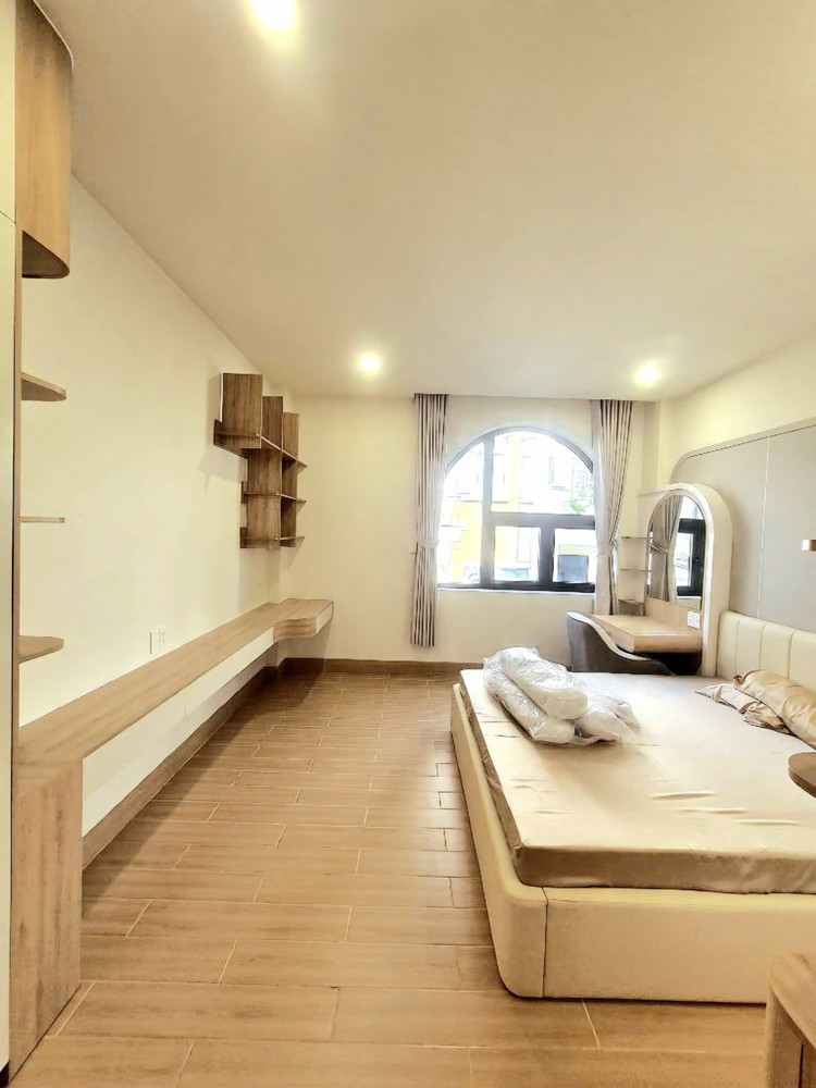 Kế Bên Aeon Tân Phú - 4,2X15 - 5 Tầng - Đường Xe Hơi - Chỉ Nhỉnh 11,T