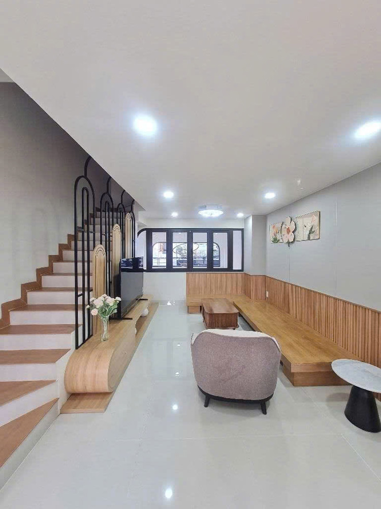 Kế Bên Aeon Tân Phú - 4,2X15 - 5 Tầng - Đường Xe Hơi - Chỉ Nhỉnh 11,T