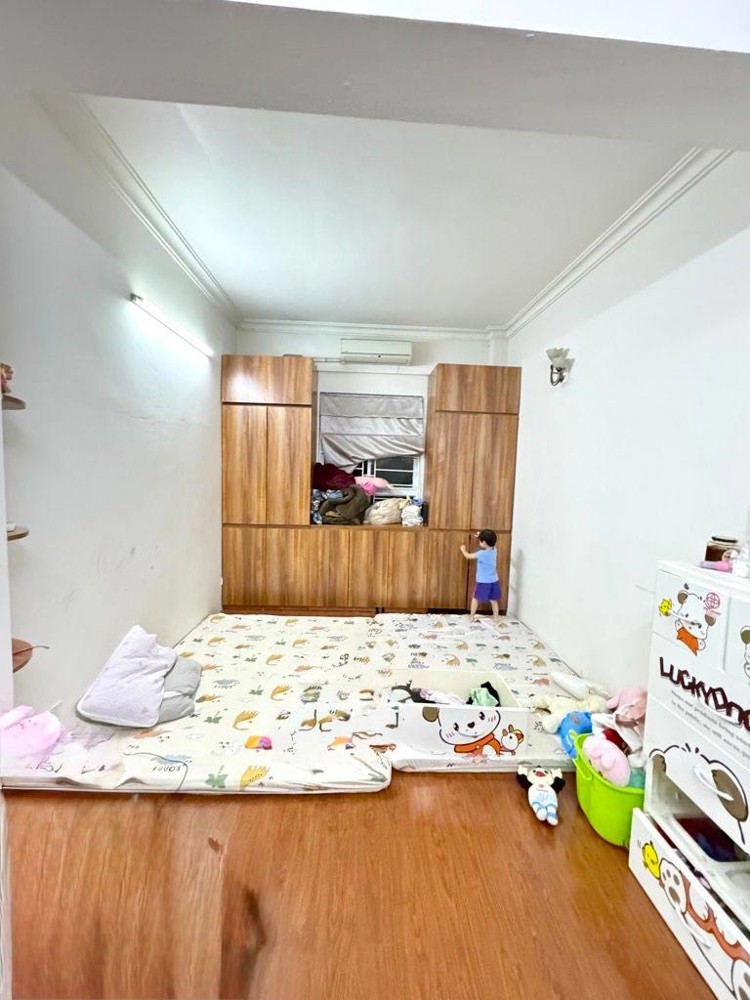 Bán Nhà Cc Ct1, X2 Bắc Linh Đàm, Hn, Dt 72M2, Giá Bán 5.48 Tỷ Mô Tả: Nhà Đường Thông Thoáng, Bã